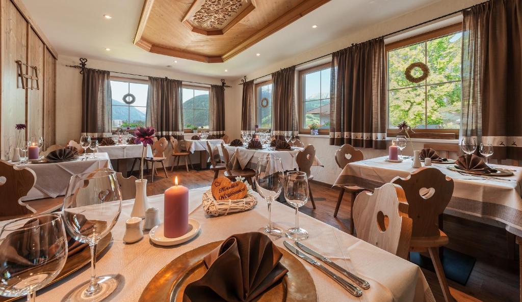 הרוואלד Hotel Zum Urviech -Erwachsenenhotel- (Adults Only) מראה חיצוני תמונה